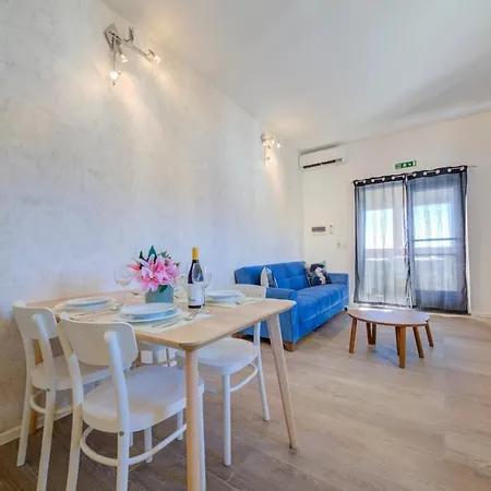 Tritoni Harbour - Apartment *