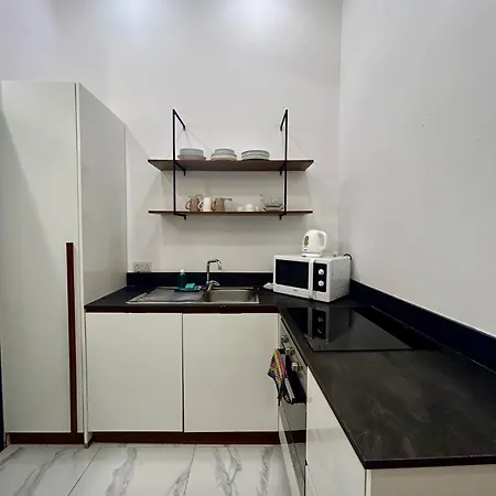 Tritoni Harbour - バレッタ